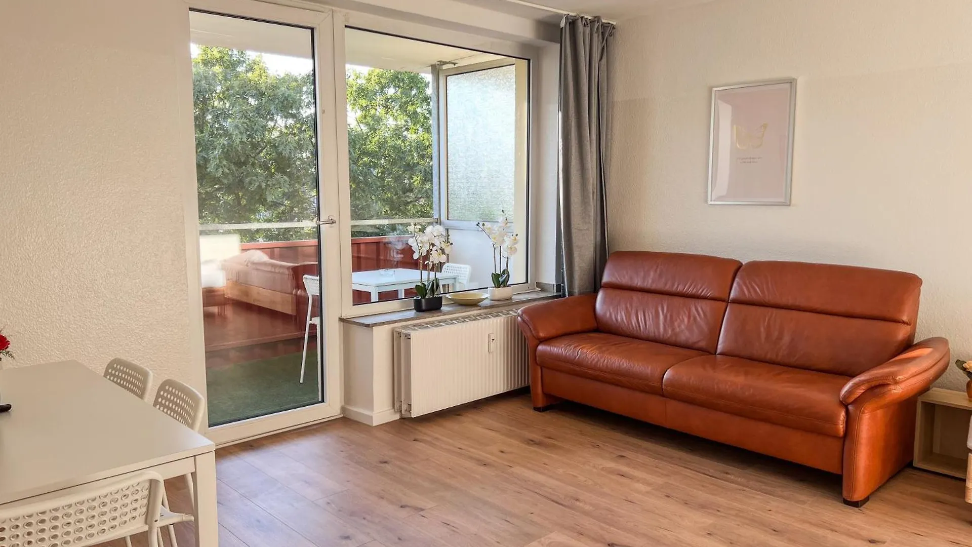 T&K Apartments - Duesseldorf - 3 Room Apartment With Private Parking 7Min Fair And Airport Dus